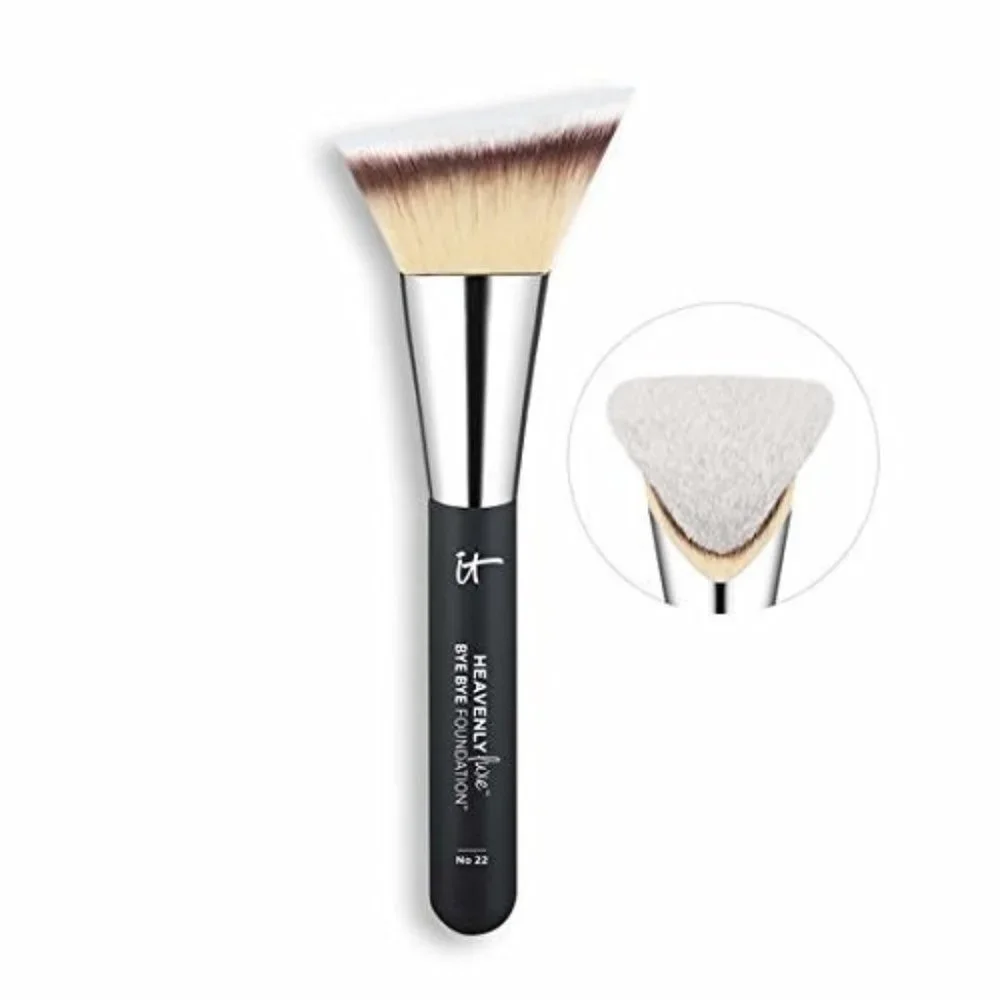 IT Cosmetics Heavenly Luxe Bye Bye Foundation Brush #22